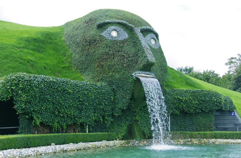 Swarovski Fountain