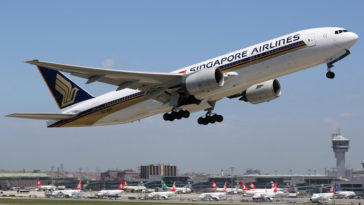 Singapore Airlines plane