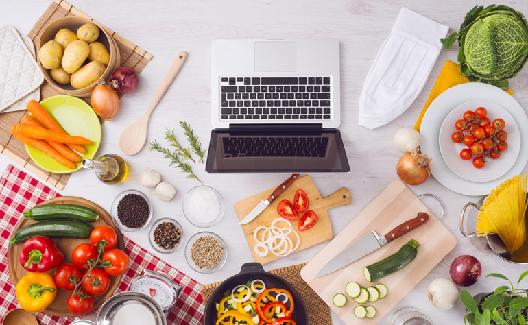 tracking food with blockchain